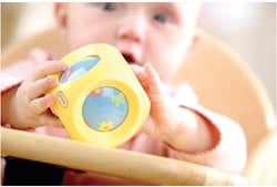 Tolo Baby Balle en mouvement avec son - Couleur pastel