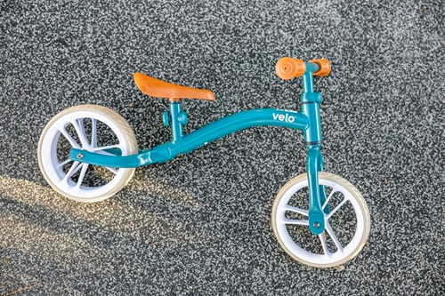 Yvolution Yvelo Vélo D'équilibre junior Air Vert foncé