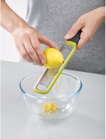 Joseph Joseph zesteur agrumes inox avec outil de nettoyage - Handi-Zest-2