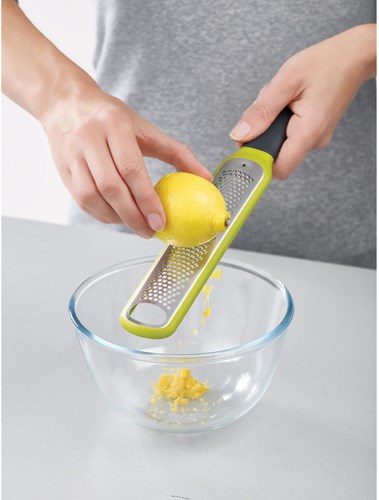 Joseph Joseph zesteur agrumes inox avec outil de nettoyage - Handi-Zest-2