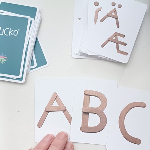 Eduplay jeu de cartes éducatif ABC cartes à jouer multicolores