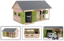 Kids Globe écurie jouet en bois avec 2 boxes et rangement échelle 1:32