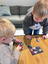 Mudpuppy puzzle - Cosmic Party puzzle aventure spatiale pour enfants