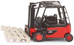 Siku chariot élévateur jouet modèle rouge-noir avec fourche mobile