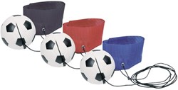 Goki ballon de foot jouet avec bracelet et corde - mini balle