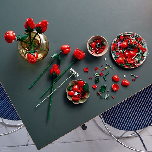 LEGO Icons Bouquet de Roses - Set de Fleurs Décoratif 10328-3