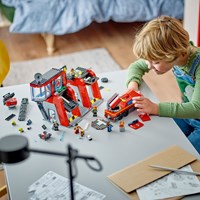 LEGO City jouet de pompier Caserne de pompiers et camion 60414-3
