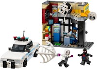 LEGO Marvel set de construction Spider-Man Miles Morales vs. The Spot 76311-2