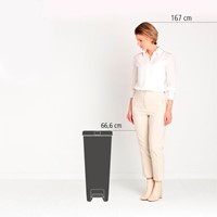 Brabantia poubelle à pédale StepUp 40L Light Grey durable-3