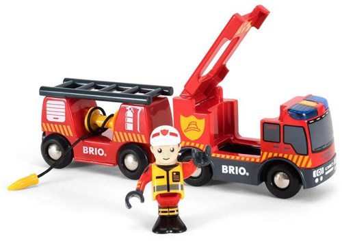BRIO Camion de pompier son et lumière - 33811-3