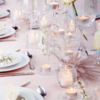 Bolsius maxi-lights bougies chauffe-plat blanches 10h 14 pièces ambiance-3