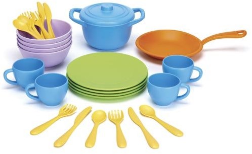 Green Toys Cookware and Dining Set