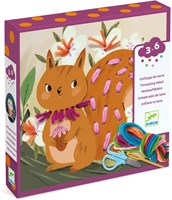 Djeco LES PETITS - ENFILAGE Petit pas avec du fil - FSC MIX