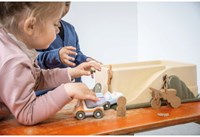 Dantoy Bio Garage de jeu - garage jouet avec 3 véhicules - bioplastique durable-3