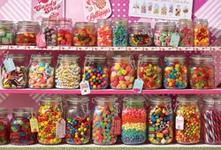 Cobble Hill puzzle confiserie - puzzle 2000 pièces vintage