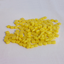 Colourful Mosaics carreaux mosaïque jaune 100 grammes verre