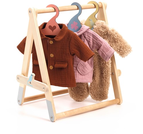 Djeco accessoires portant vêtements poupées - support bois avec 3 cintres FSC-2