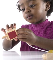 Guidecraft jouet éducatif enfiler des formes carton multicolore