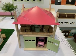 Kids Globe meule de foin en bois avec abri 1:32 32x35x45 rose