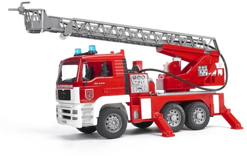 BRUDER MAN Fire engine with selwing ladder véhicule pour enfants