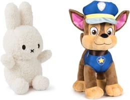 Peluches caractères connus