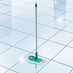 Klein Leifheit balai serpillière jouet - balai pour enfants - jouet ménager