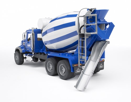 Bruder MACK-granite betonauto-2