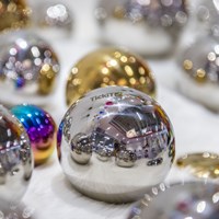 TickiT Sensory Mirror Balls (boules miroir réfléchissantes)-3